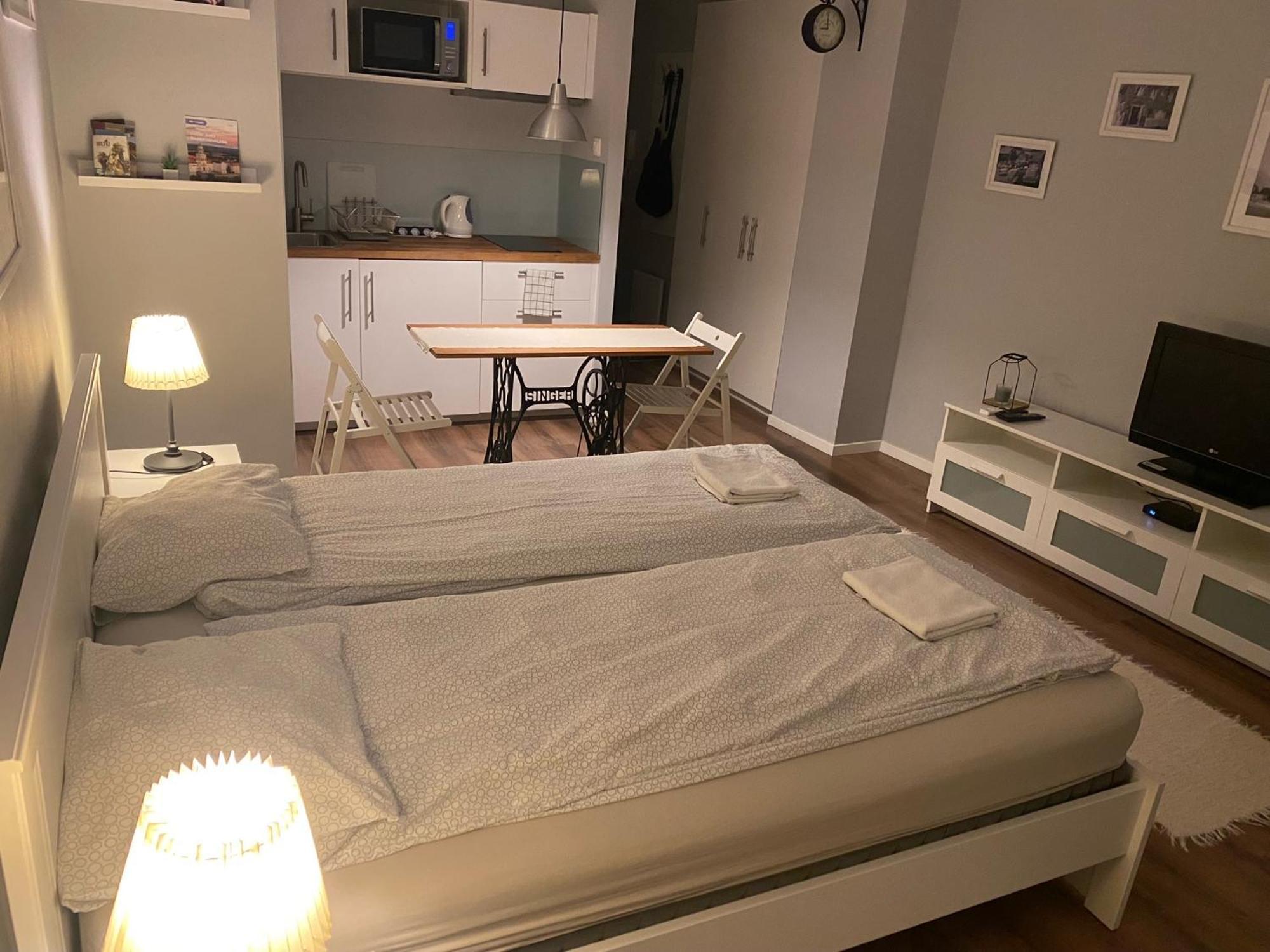 B&B Apartman Eger Extérieur photo