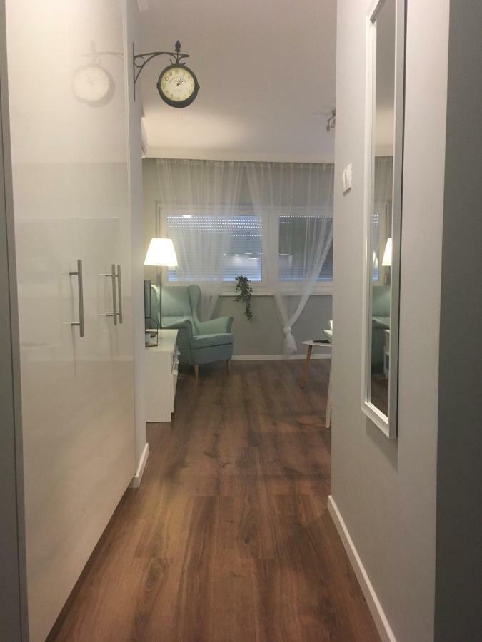 B&B Apartman Eger Extérieur photo
